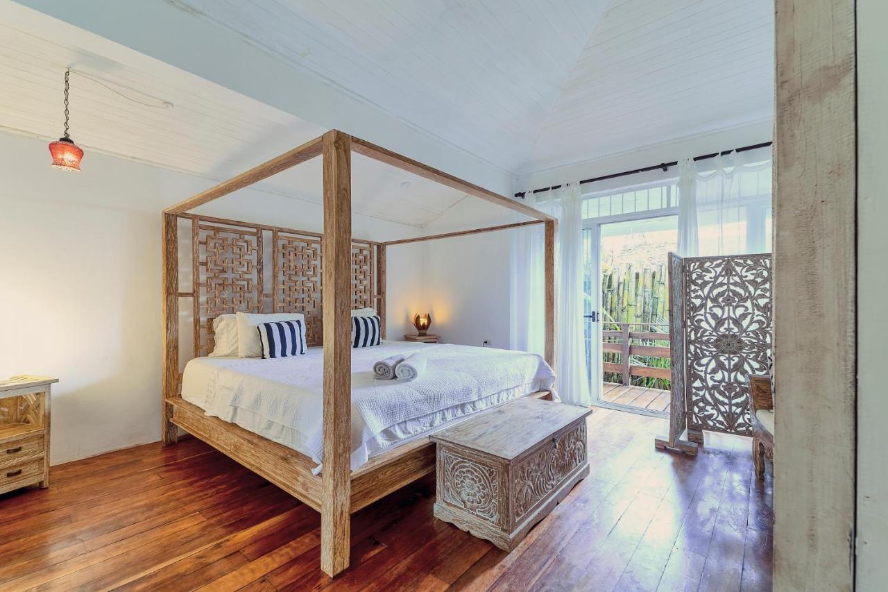 Pineapple House Manzanillo Villa Екстериор снимка