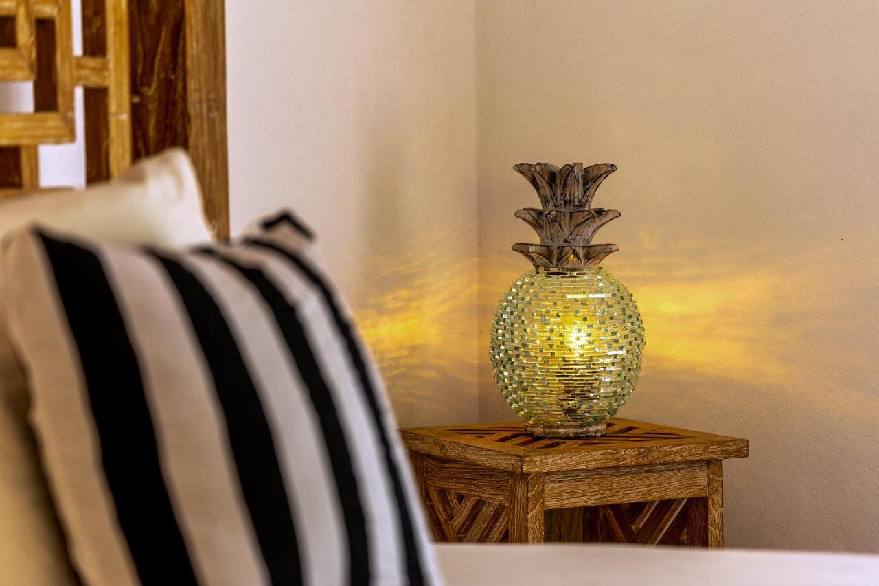 Pineapple House Manzanillo Villa Екстериор снимка