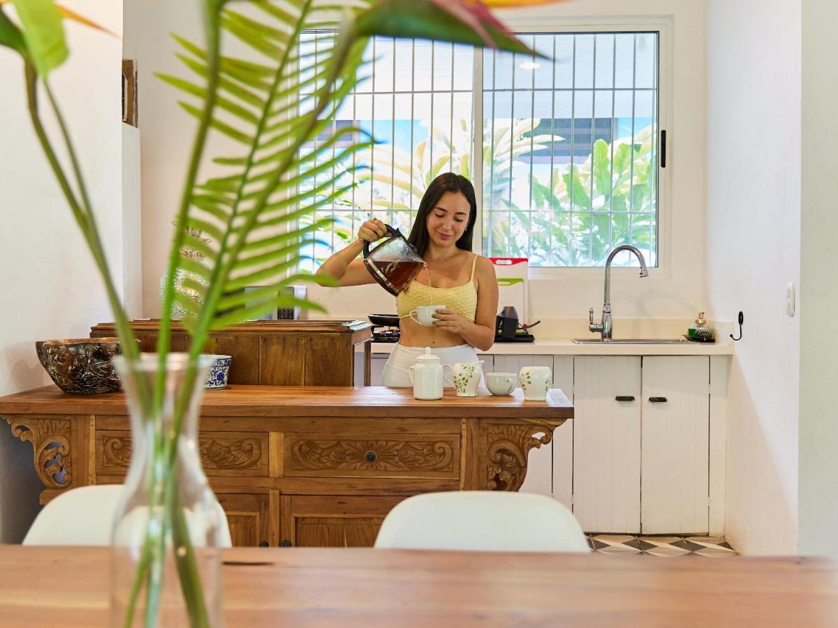 Pineapple House Manzanillo Villa Екстериор снимка