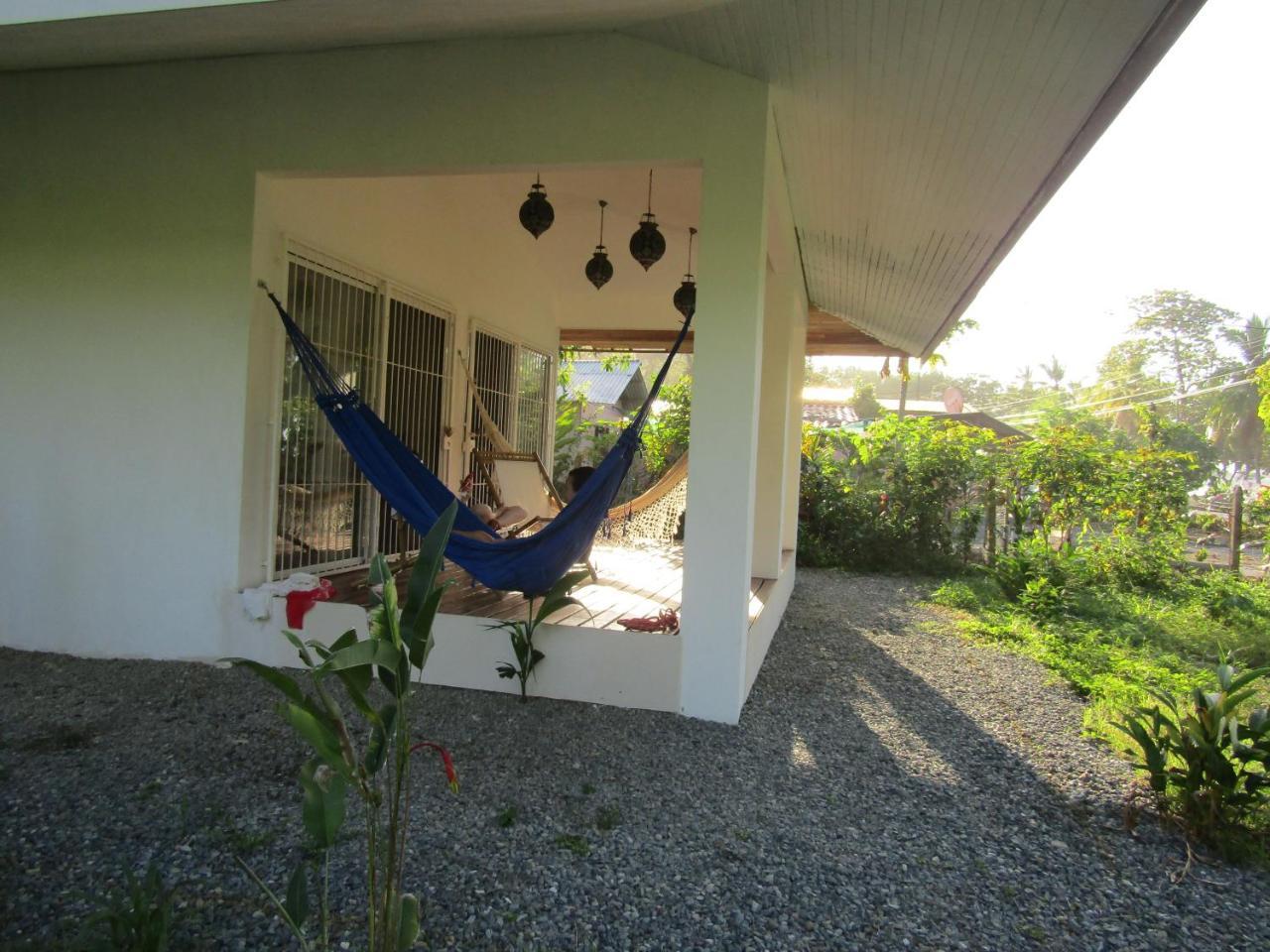 Pineapple House Manzanillo Villa Екстериор снимка