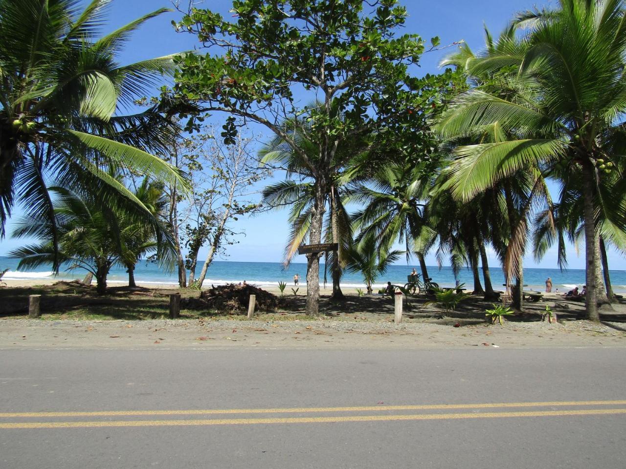 Pineapple House Manzanillo Villa Екстериор снимка